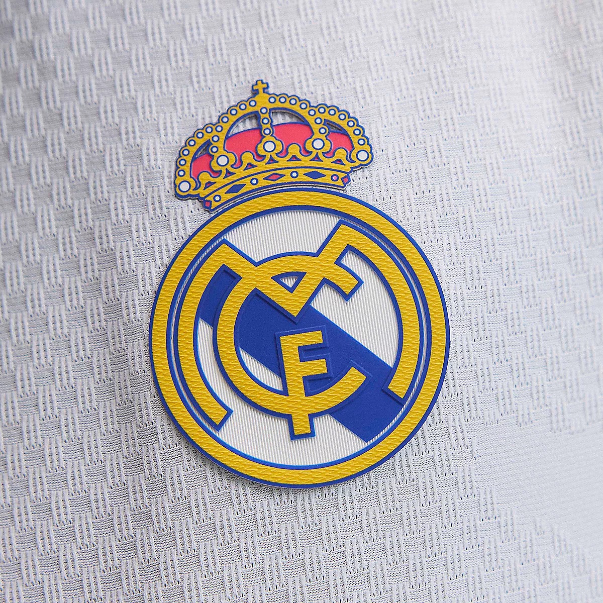 REAL MADRID DOMICILE 26/27 – Image 3